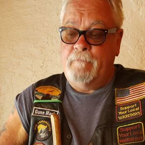 Meet your Posher, Mark